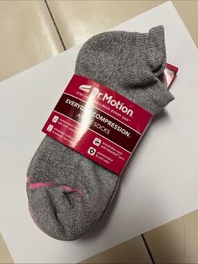 DR MOTION Everyday Compression Ankle Socks WOMEN 9-11 NEW 2 pairs